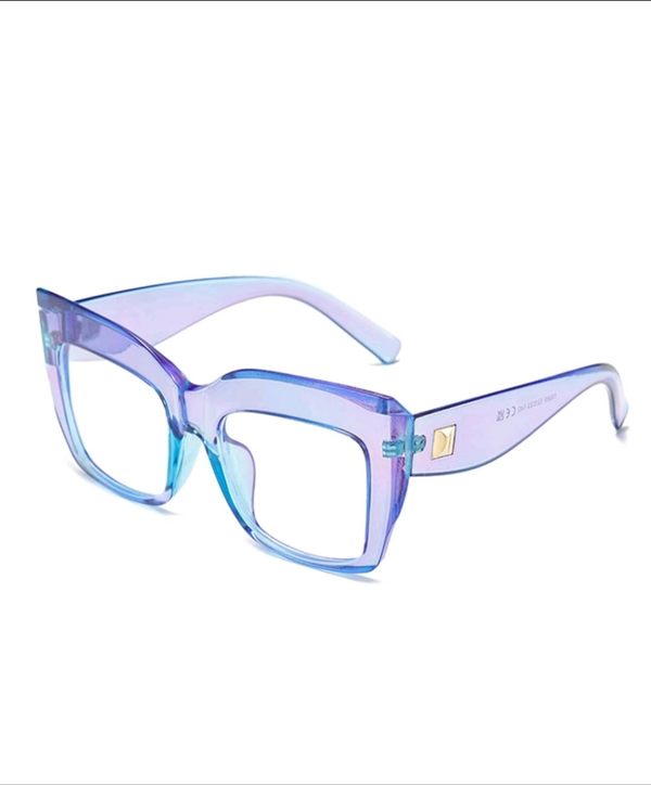 Fashionable women's oversized eyeglasses