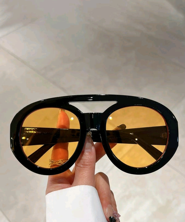 Fashionable All-Round Tinted-Lens Sunglasses