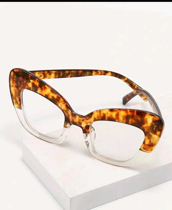 Vintage cat eyed glasses